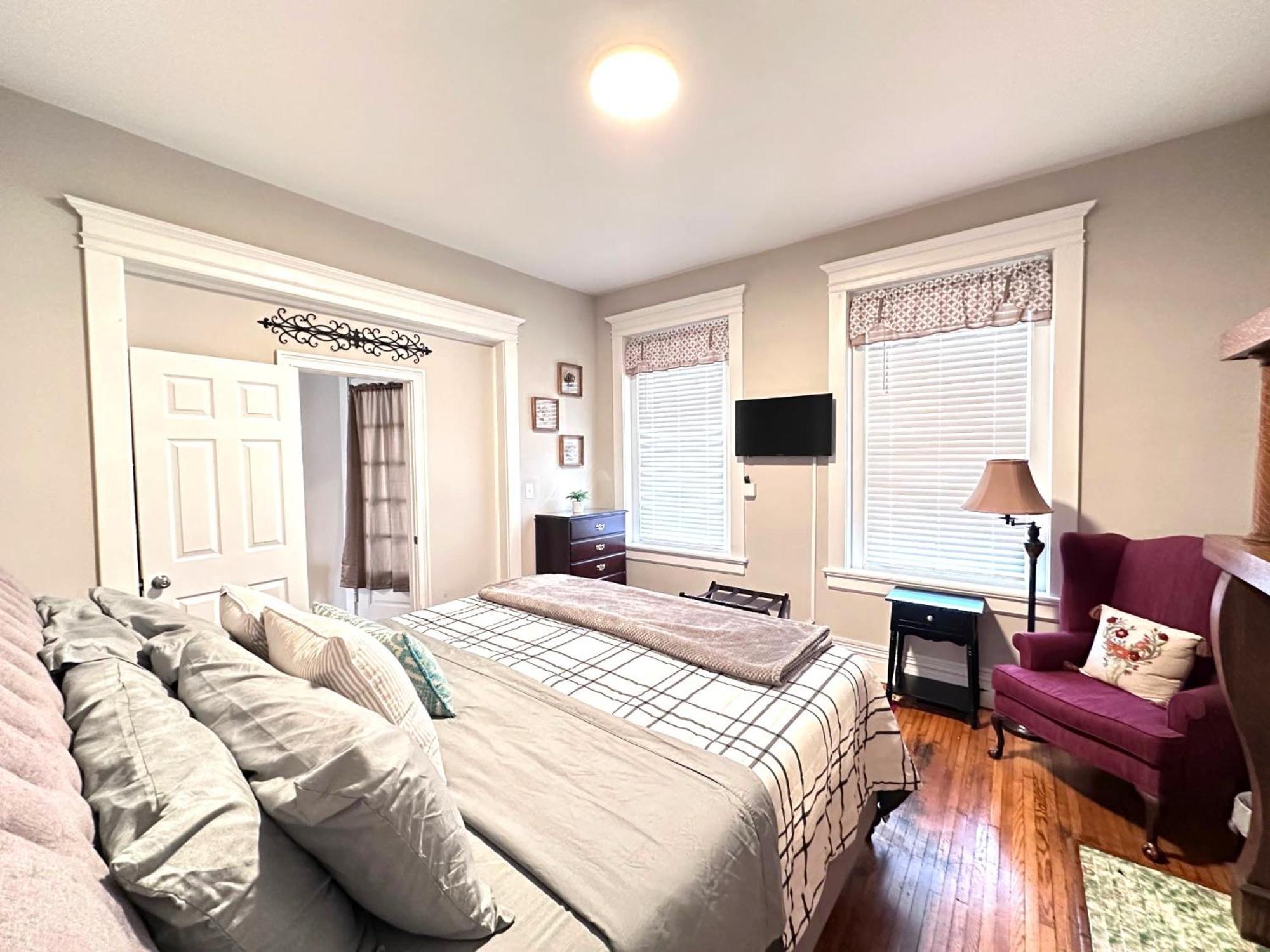E1 Centrally Located In Carytown Fully Fenced Richmond Luaran gambar